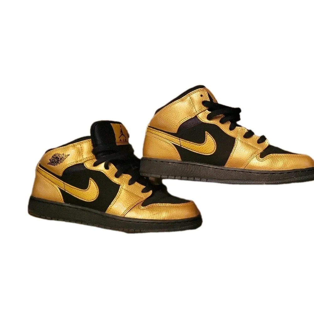 Size 6.5 - Air Jordan‎ 1 Retro OG High Black Gold vintage